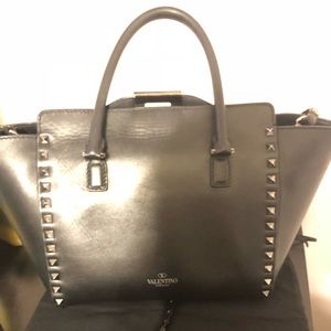 Valentino Garavani Rockstud Tote